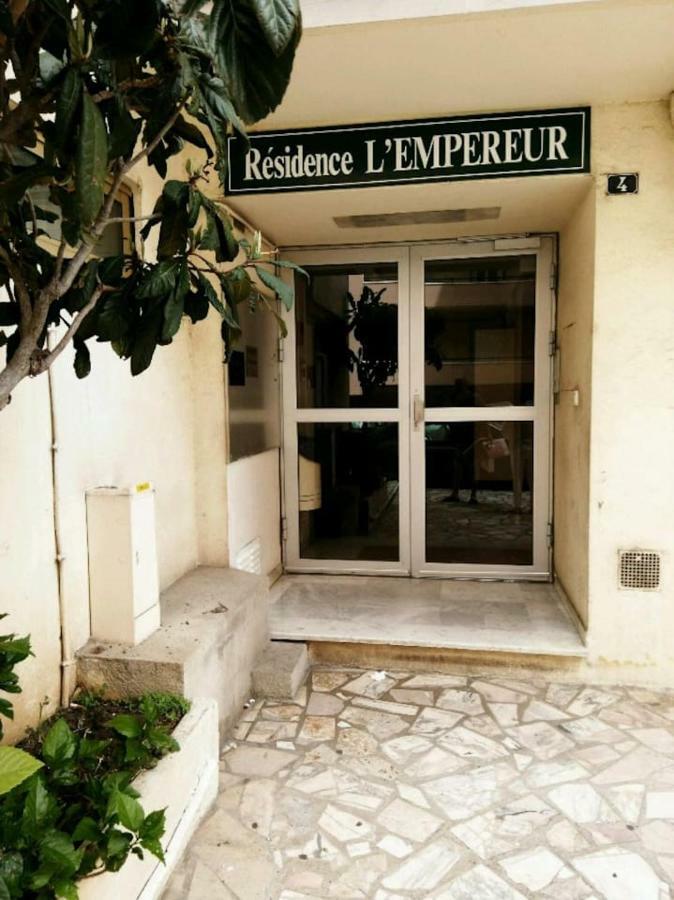 Charmant Studio Climatise A 300M Du Port. Refait A Neuf. Μπαστιά Εξωτερικό φωτογραφία